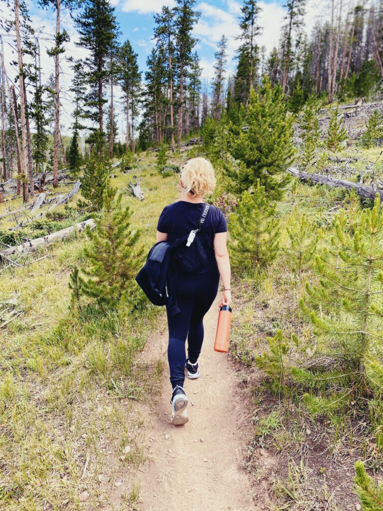 hiking_eating to heal hormones