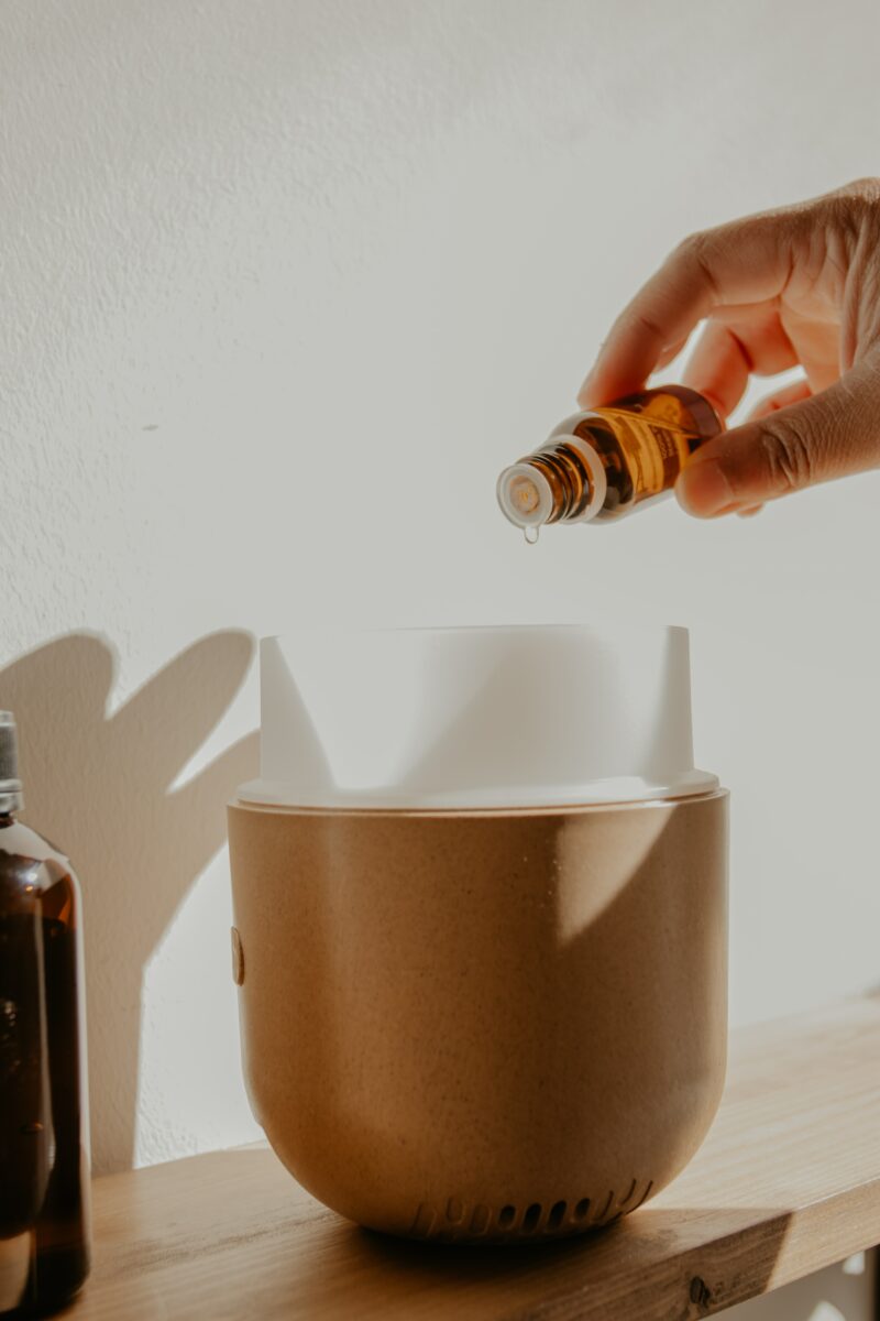 essential oil into diffuser_how to feel better on your period
